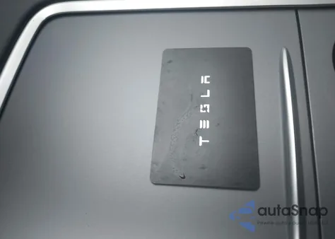 2024 Tesla Model Y Long Range Dual Motor All-Wheel Drive/Rwd from USA, damaged, VIN 7SAYGDED9RA331840